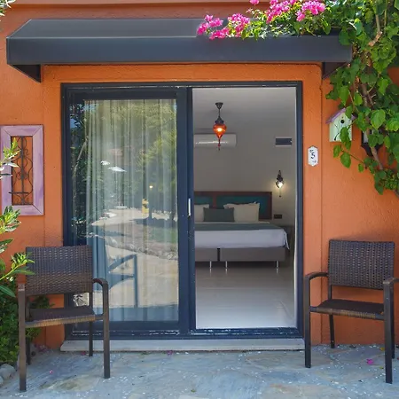 Fi Light Solto Boutique Hotel
